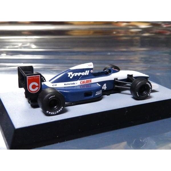 1/64 Tyrell 020B [D753]