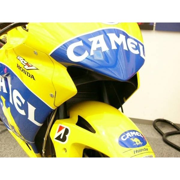 1/12 Honda Pons RC211V (Tamada & Biaggi) [D200]