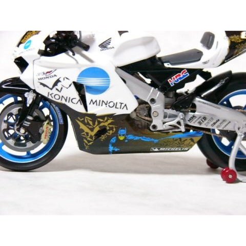 1/12 Honda RC211V'05 Batman (PMA) [D421]