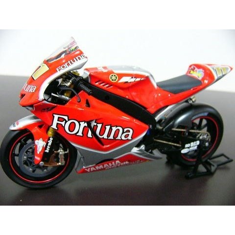 1/12 Yamaha YZR-M1'06 Fortuna [D370]