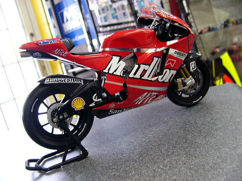 1/12 Ducati Desmo '07 bar&Tobacco [D498]