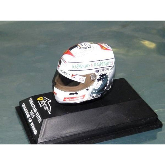 1/8 Helmet '15 S.Vettel [D787]