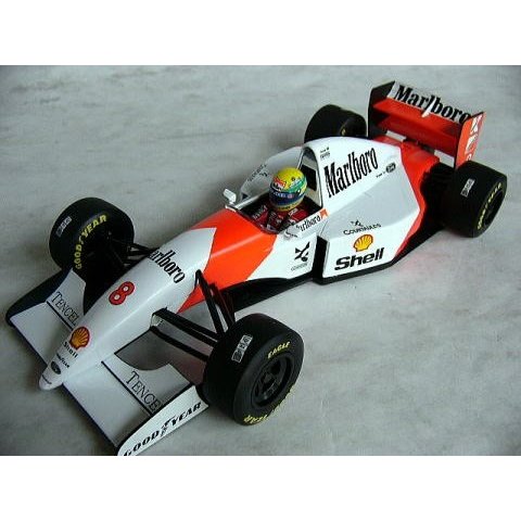 1/18 McLaren MP4/8 tobacco [D865]