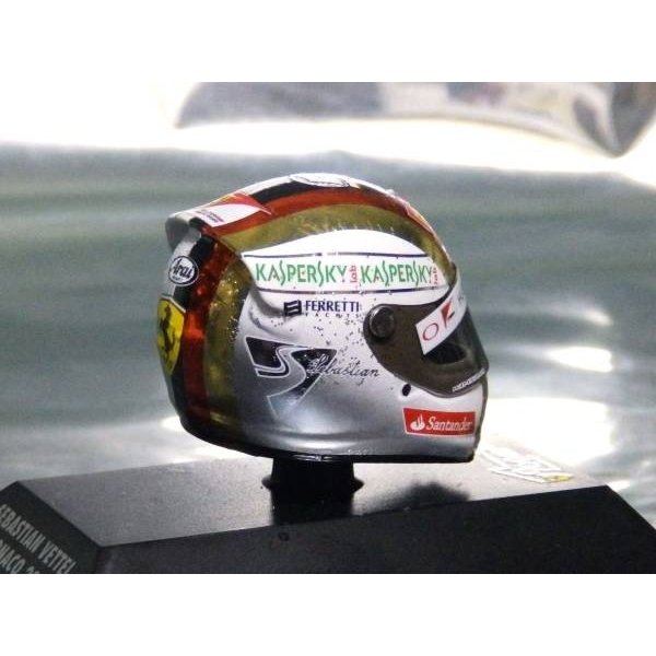 1/8 Helmet '15 S.Vettel [D787]