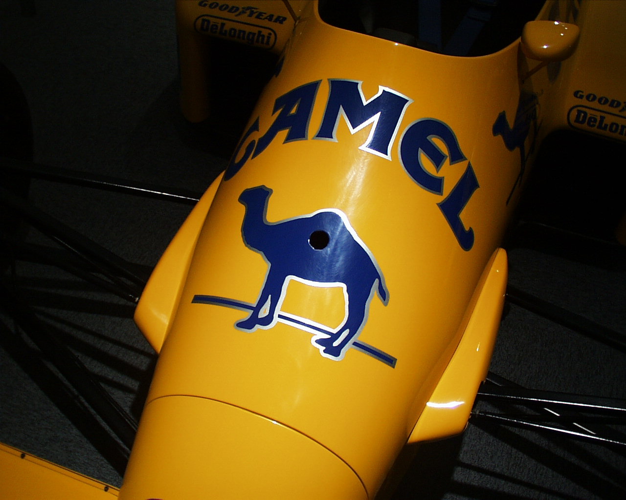 1/20 Lotus 99t Tobacco [D305]