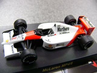 1/64 McLaren Tobacco Set [D492]