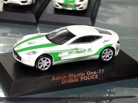 1/64 Dubai Police Set [D813]