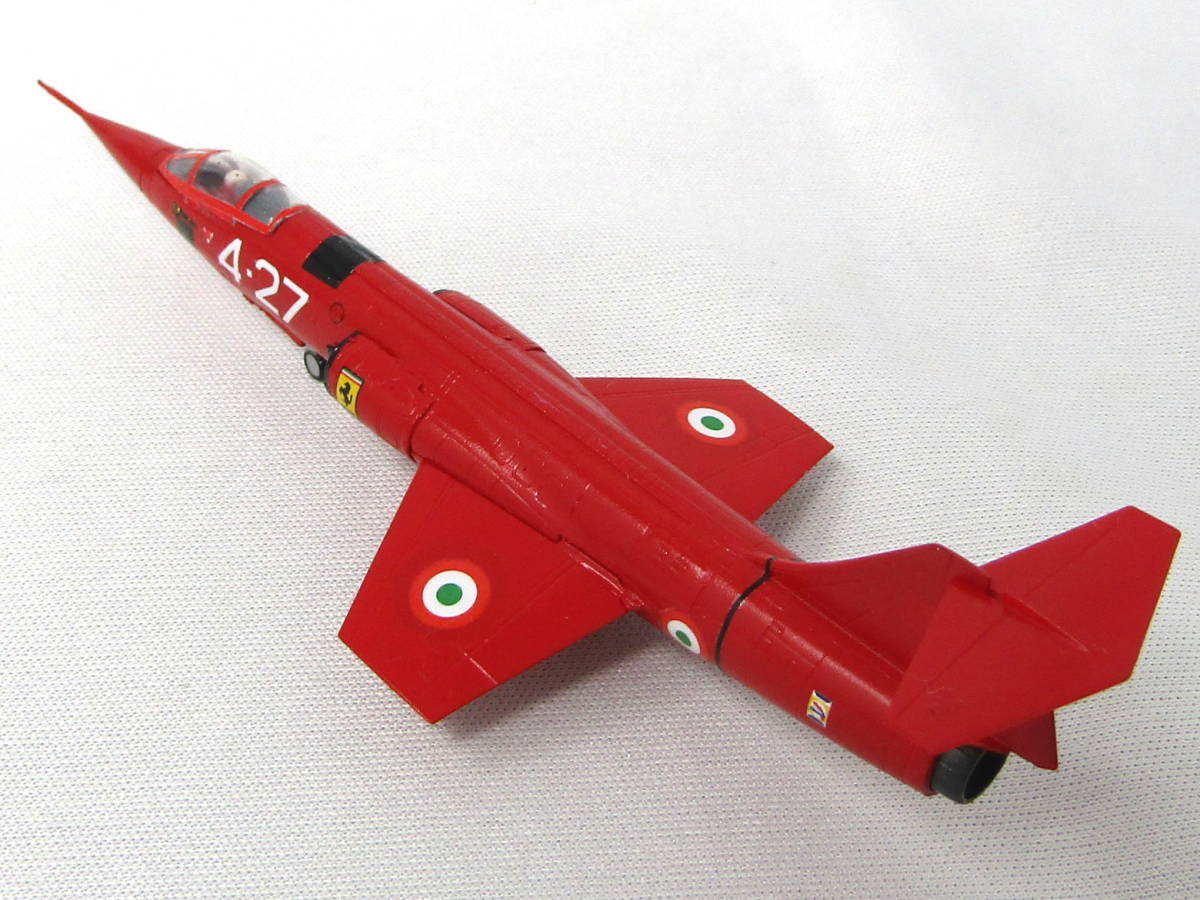 F-104 StarFighter Ferrari Model (1/100, 1/72,48) [D109]