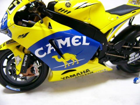 1/12 Yamaha YZR-M1'06 camel [D389]