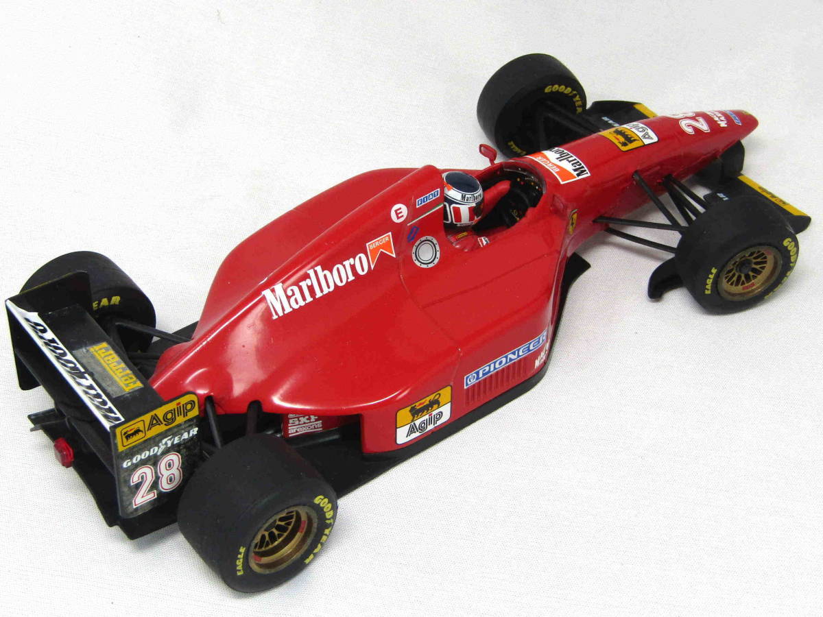1/18 Ferrari 412 T1 Tobaco Logo [D980]