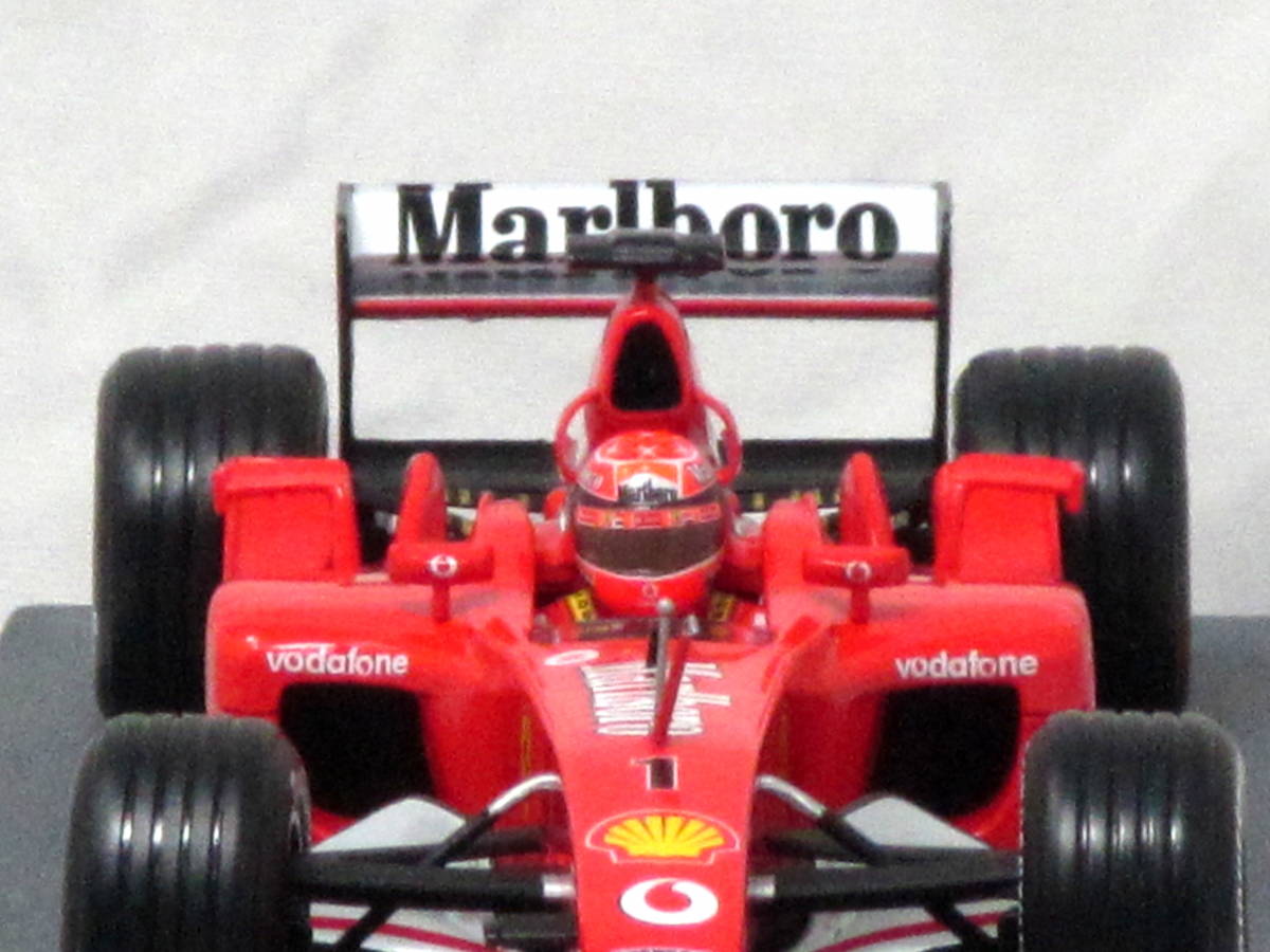 1/18 Ferrari F2002 Marlboro [D1018]